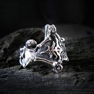 Sterlingworth - Nhẫn bạc Sterling kiểu Gothic chạm khắc
