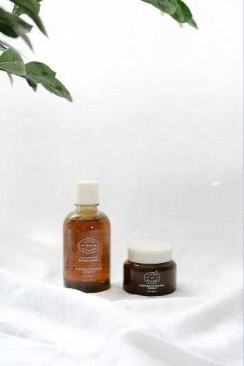 JUICE TO CLEANSE: Review of Vinegar Kombucha Essence and Cream