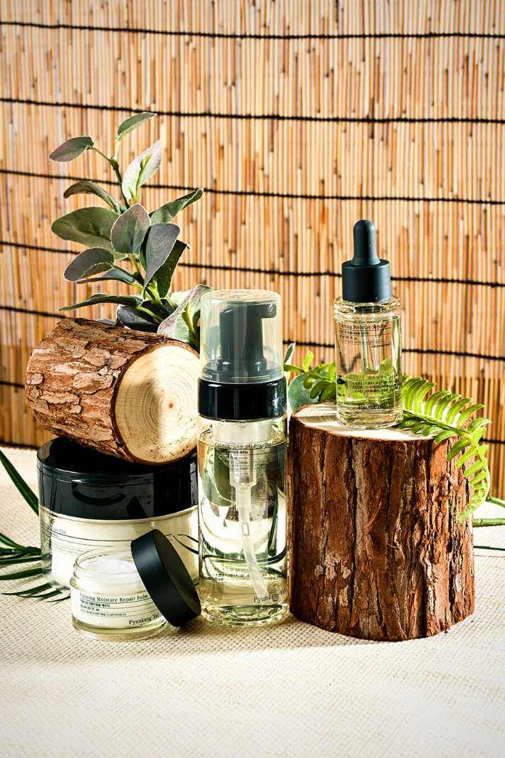 Keeping It Minimal with Pyunkang Yul’s Calming and Moisture Line