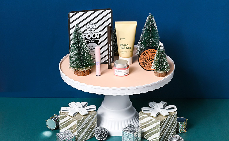 Beauty and The Bakery: Unboxing Day 19 to 24