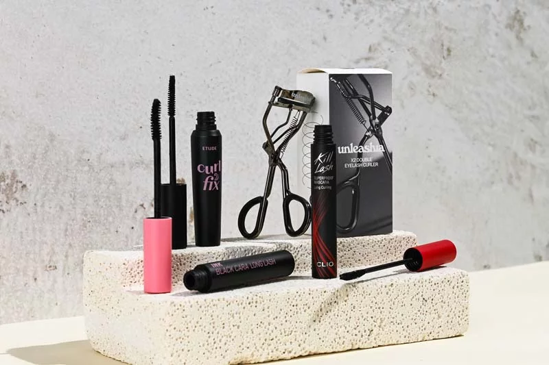 Comparing Three K-Beauty Mascaras