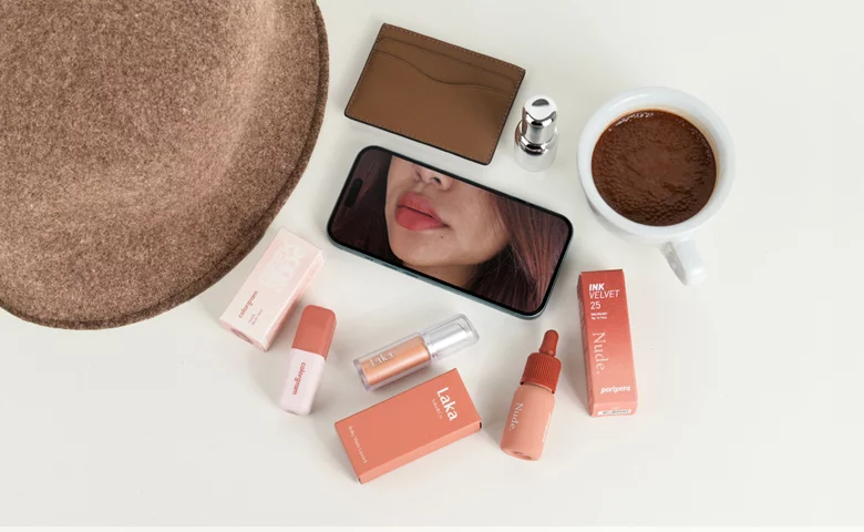 Nude Matte Lips are Back on the Radar