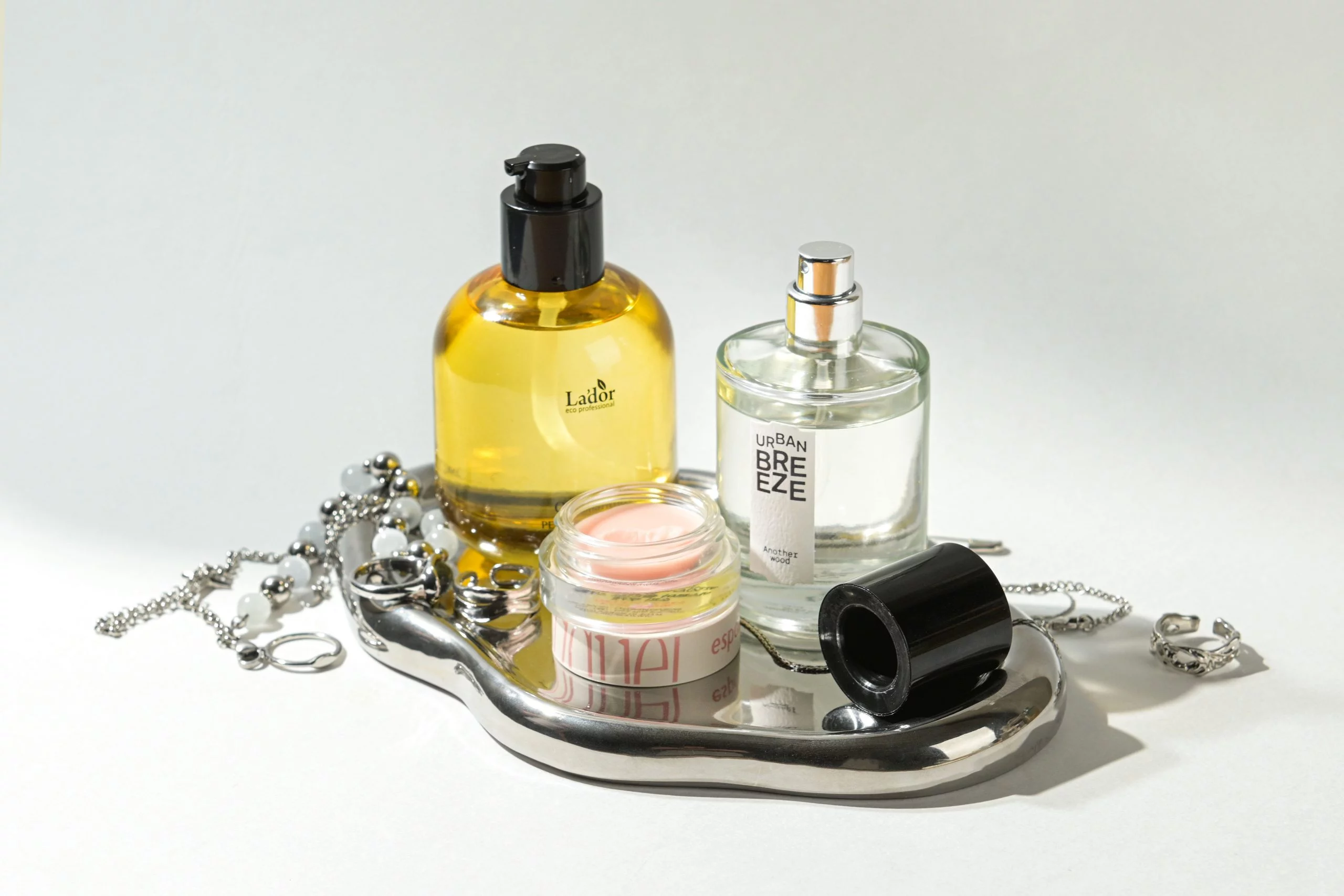 Fragrance 101: How to Smell Good All Day